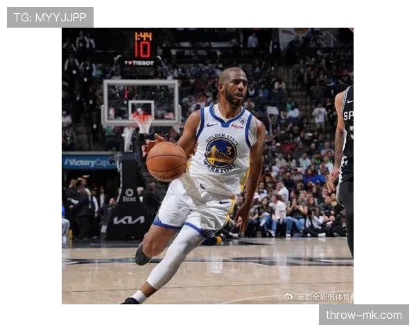 汉堡中场组织能力显著提升，战术布局焕然一新表现亮眼