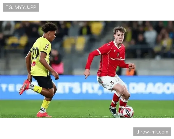 英超森林队伤病潮来袭，主帅紧急调整阵容迎战困境